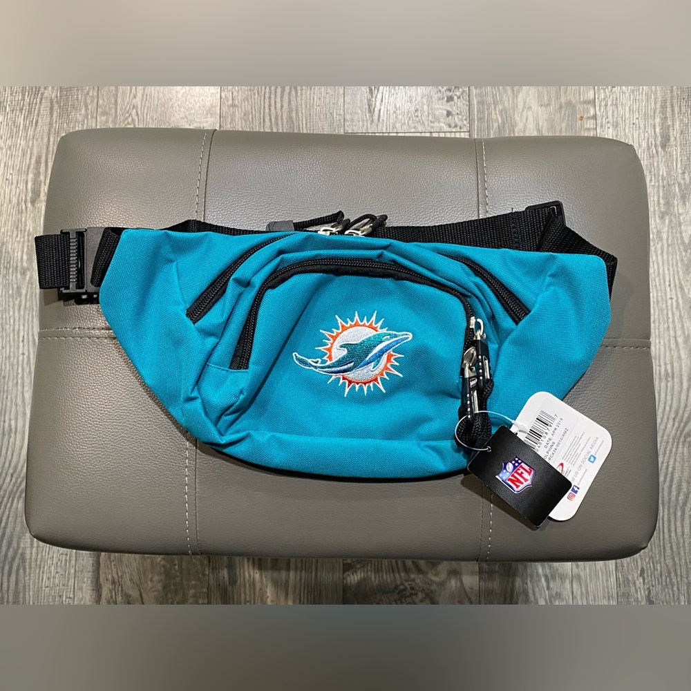 NWT! NFL Miami Dolphins Fanny Pack